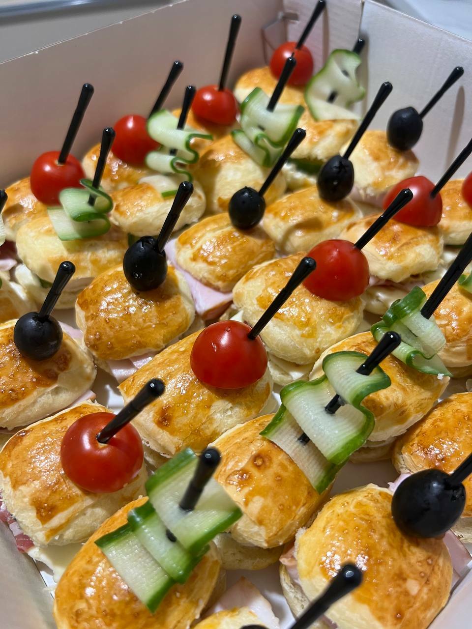 Канапе "Хит"